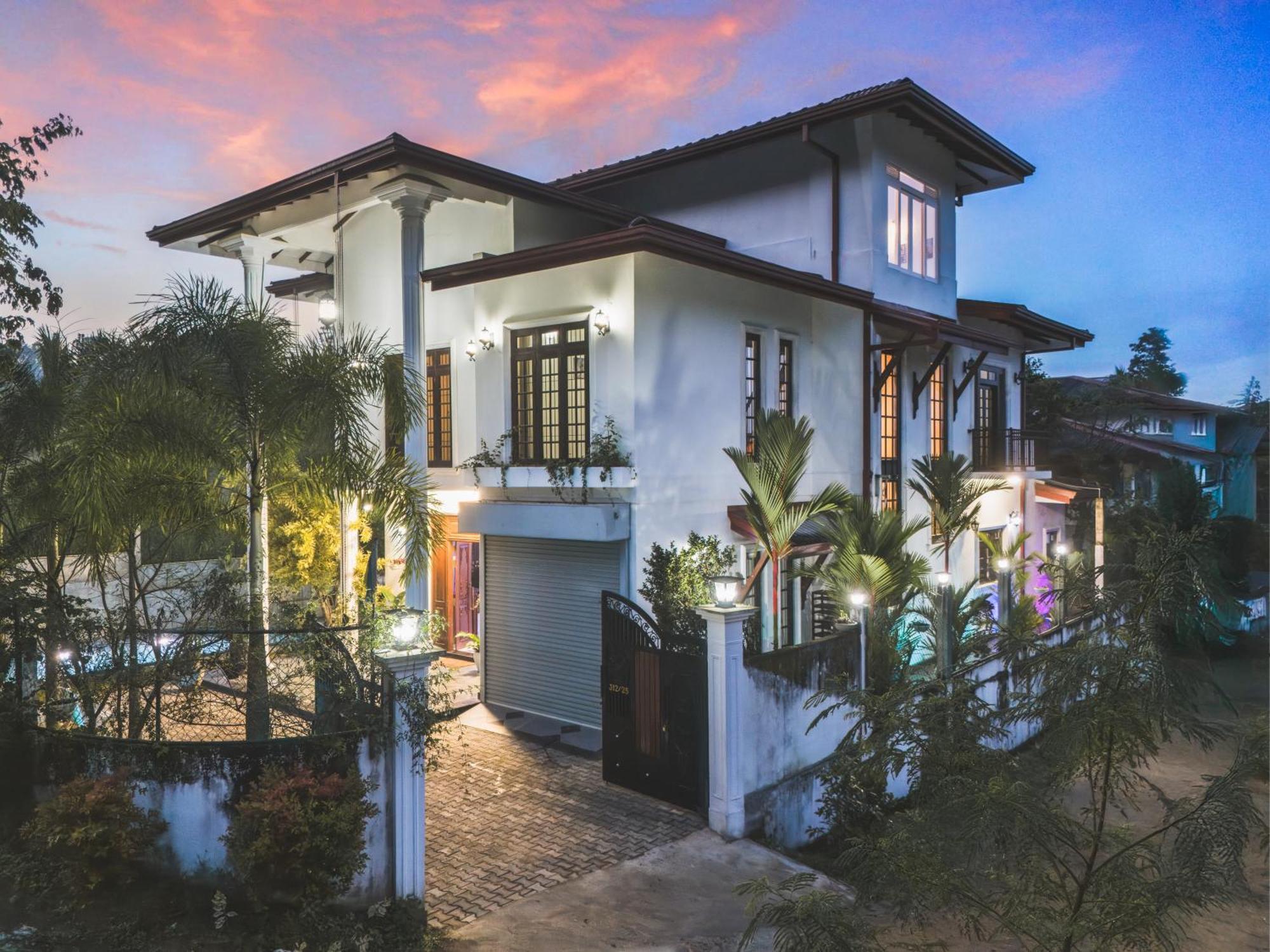 Horizon View Bed & Breakfast Kandy Bagian luar foto